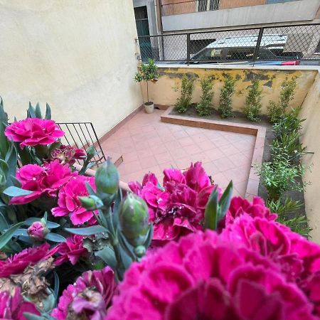 Dr House Apartment Catania Exterior photo
