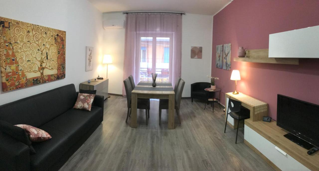 Dr House Apartment Catania Exterior photo