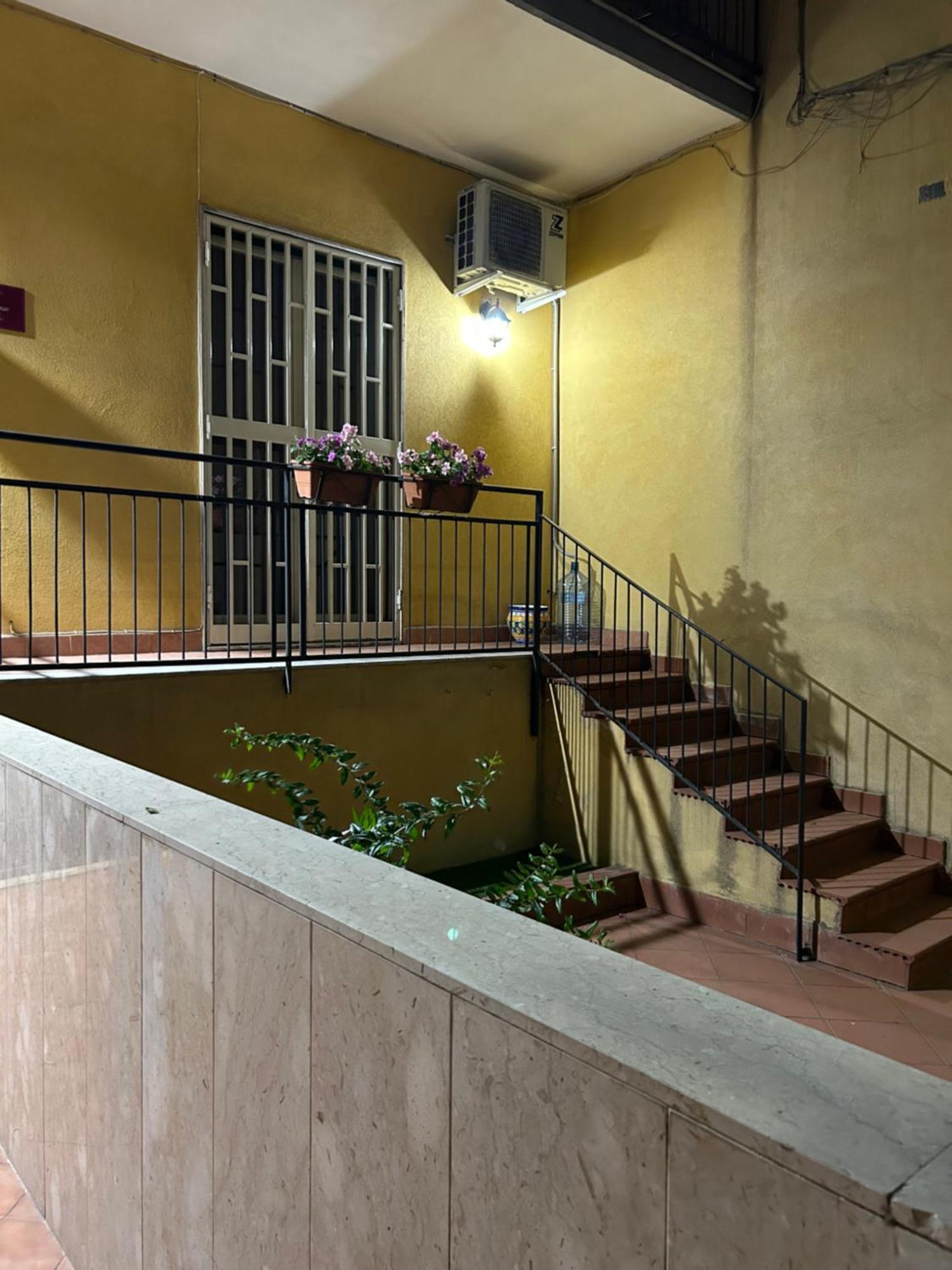 Dr House Apartment Catania Exterior photo